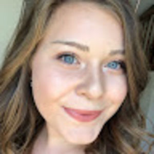 Meet your Posher, Gabi